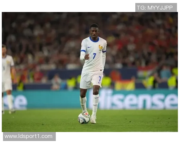 巴尔科拉因伤缺阵托万时隔六年重回法国国家队大名单