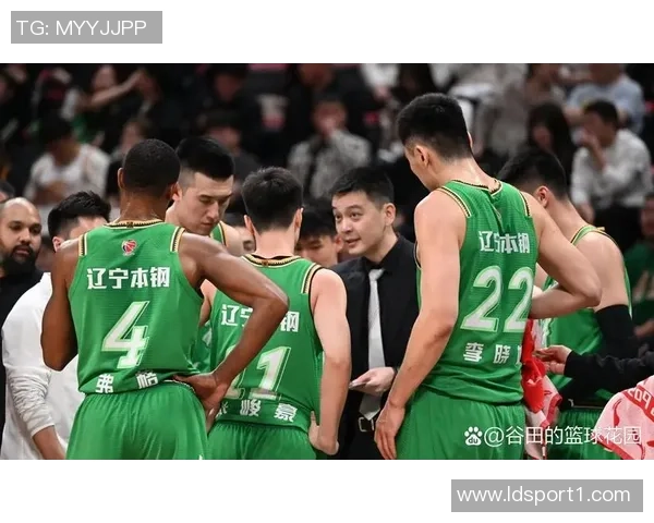 常规赛第十二场比赛开局慢热最终不敌辽宁队展现出需改进的地方 常规赛第十二场比赛开局慢热最终不敌辽宁队展现出需改进的地方