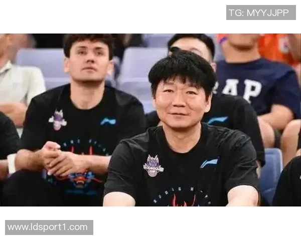 山东助教邱彪停赛影响显著赛前充分准备为球队提供了重要支持