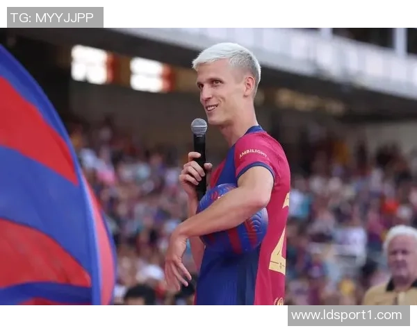 西班牙国家队宣布奥尔莫因左腿肌肉不适将返回巴萨接受治疗